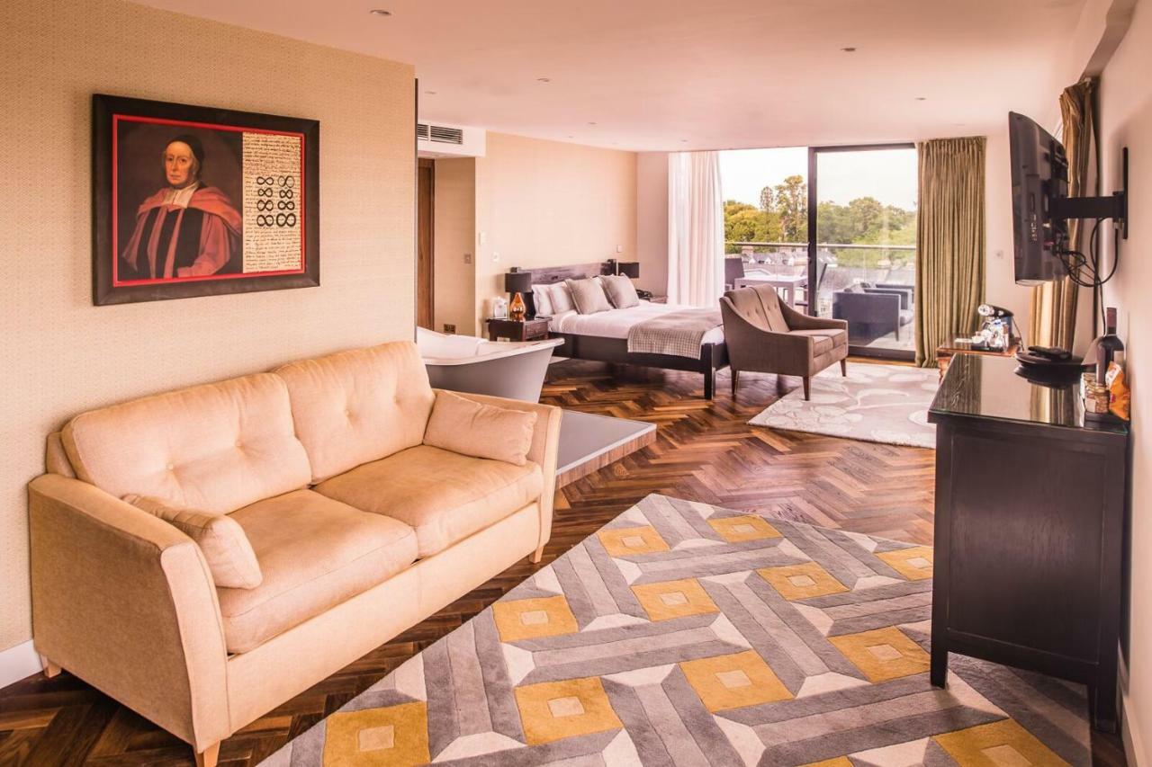 The Varsity Hotel & Spa Cambridge  Exterior photo